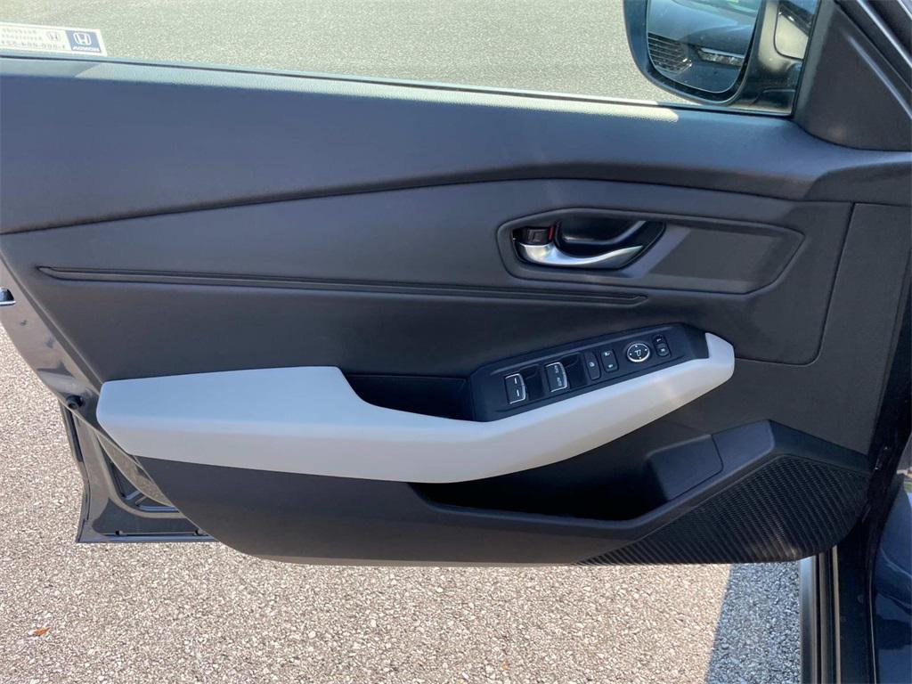 new 2025 Honda Accord car, priced at $30,960