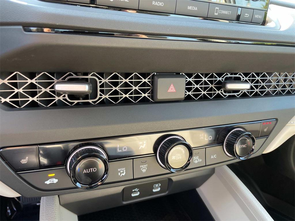 new 2025 Honda Accord car, priced at $30,960