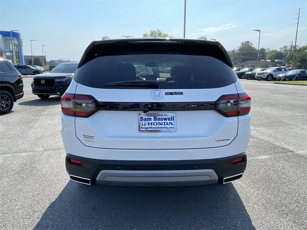 new 2025 Honda Pilot car, priced at $50,755