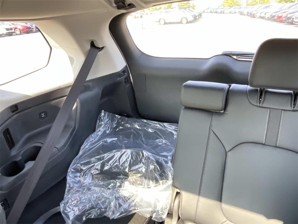 new 2025 Honda Pilot car, priced at $50,755