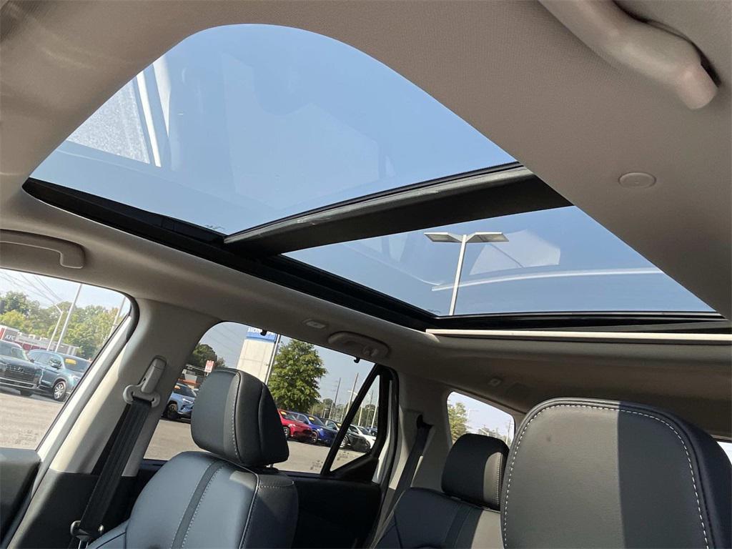 new 2025 Honda Pilot car, priced at $50,755