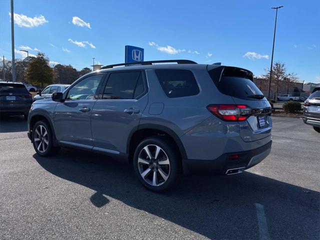 new 2025 Honda Pilot car, priced at $54,930