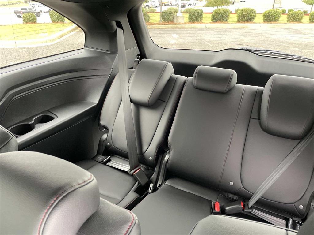 new 2026 Honda Odyssey car, priced at $45,095