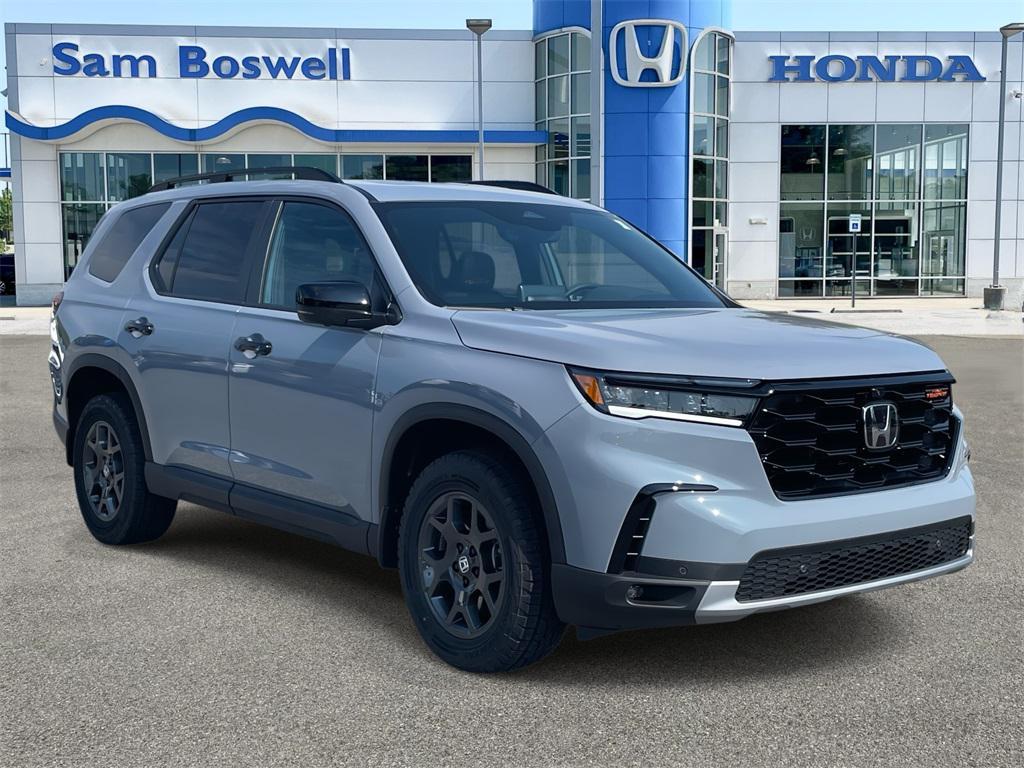 new 2025 Honda Pilot car, priced at $51,350