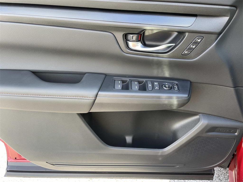 new 2026 Honda CR-V Hybrid car, priced at $39,880