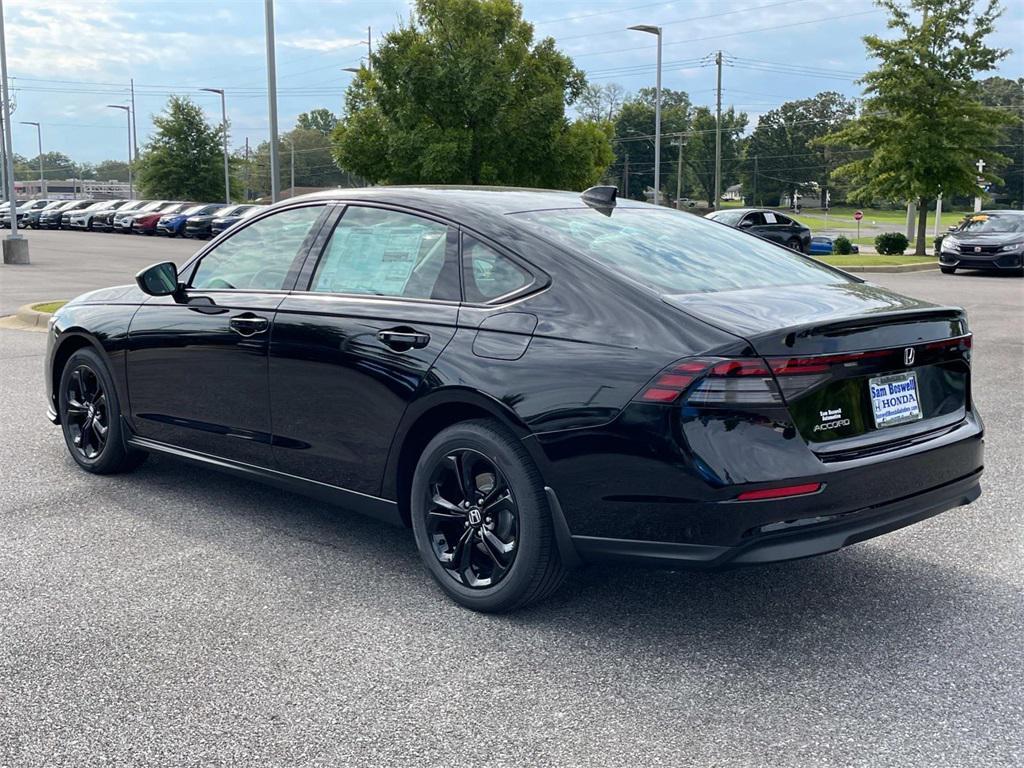 new 2025 Honda Accord car, priced at $30,960