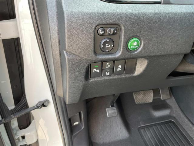 used 2021 Honda Passport car, priced at $28,000