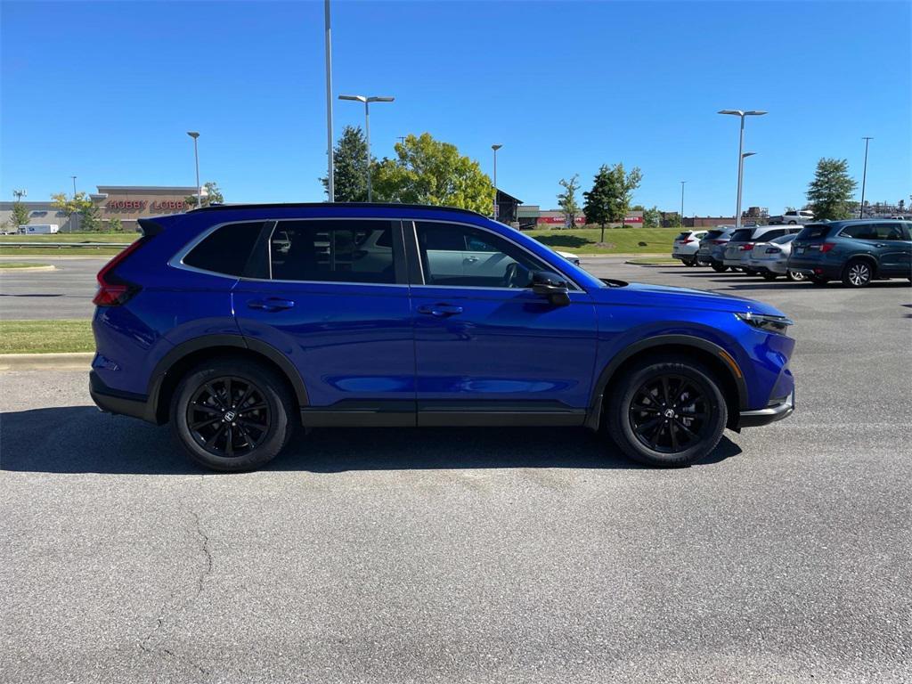 used 2025 Honda CR-V Hybrid car, priced at $31,950