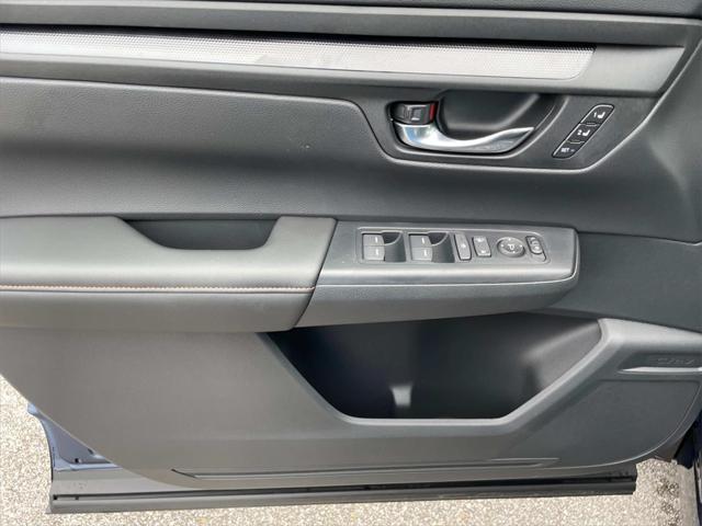 new 2025 Honda CR-V Hybrid car, priced at $40,545