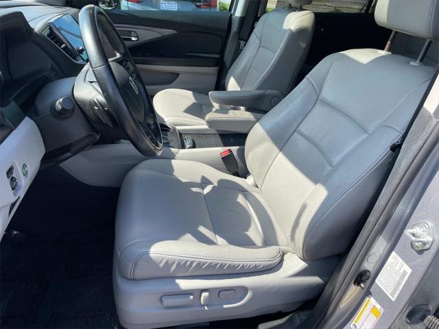 used 2021 Honda Pilot car, priced at $26,610