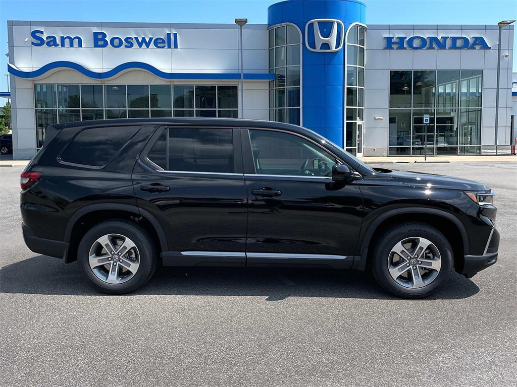 new 2025 Honda Pilot car, priced at $47,050