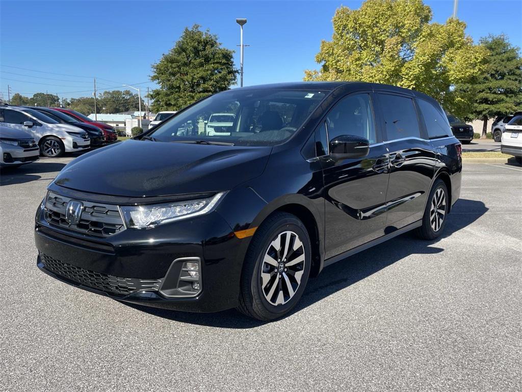 new 2026 Honda Odyssey car, priced at $43,540