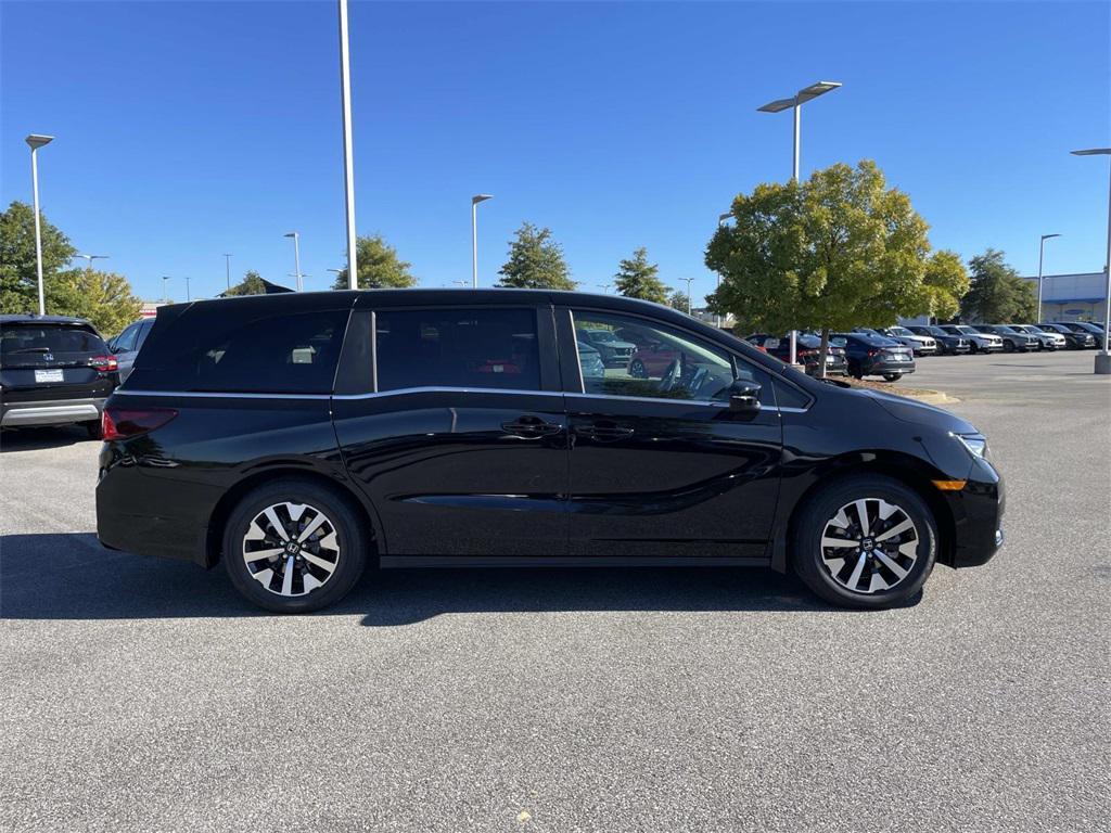 new 2026 Honda Odyssey car, priced at $43,540