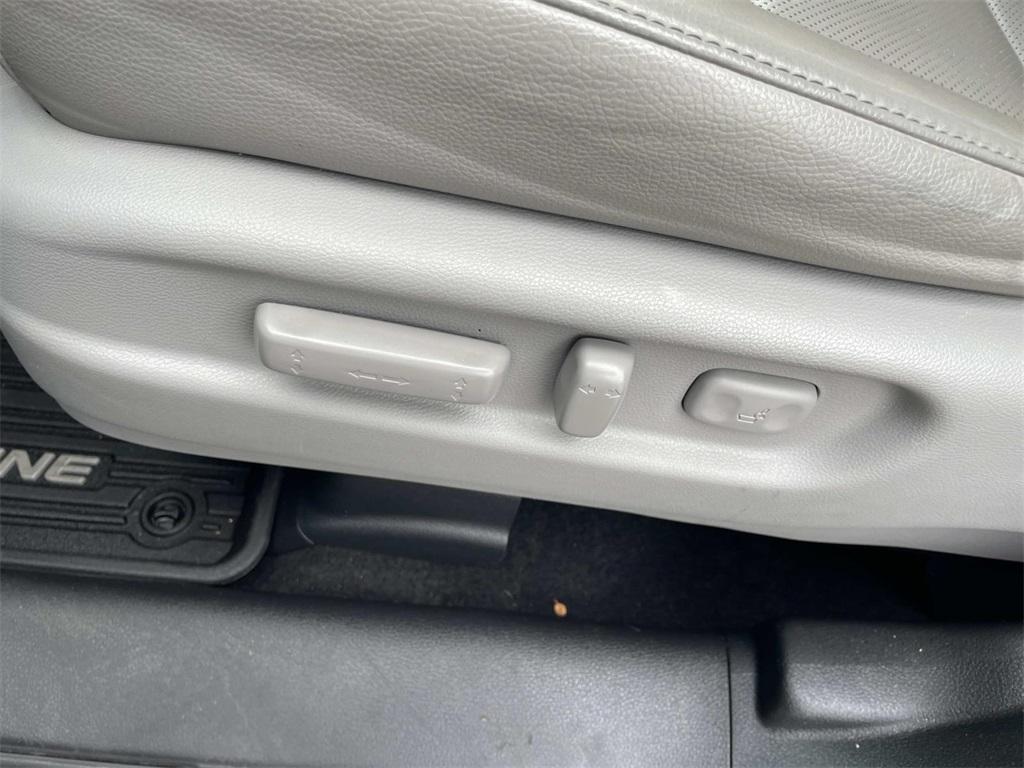 used 2021 Honda Ridgeline car, priced at $24,500