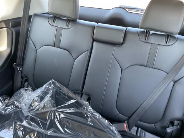 new 2025 Honda Pilot car, priced at $44,950