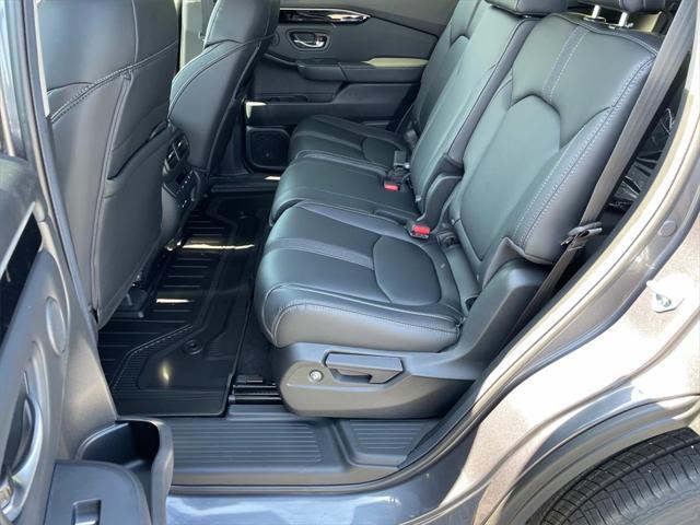 new 2025 Honda Pilot car, priced at $44,950