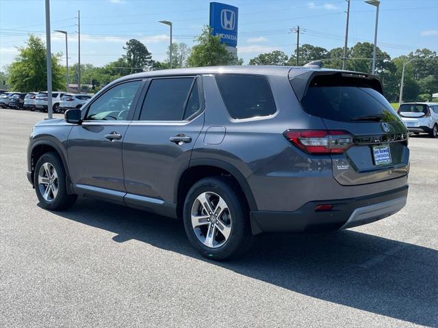 new 2025 Honda Pilot car, priced at $44,950