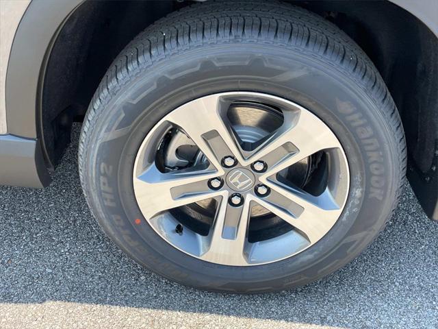 new 2025 Honda Pilot car, priced at $44,950