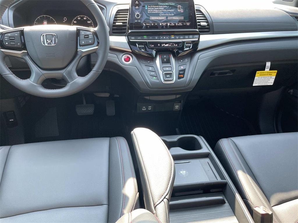 new 2026 Honda Odyssey car, priced at $45,095