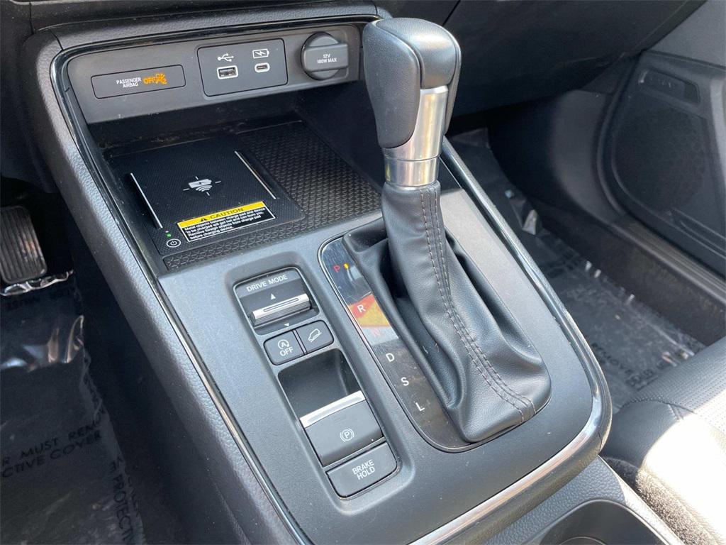 used 2024 Honda CR-V car, priced at $32,250