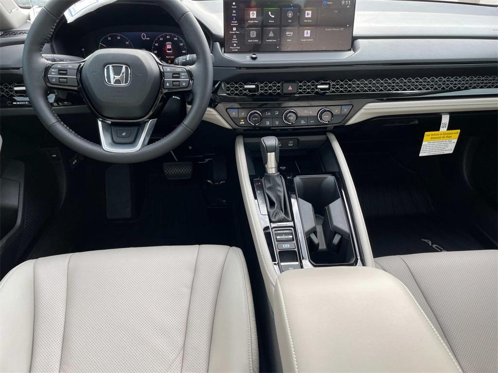 new 2025 Honda Accord Hybrid car, priced at $40,905