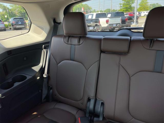 new 2025 Honda Pilot car, priced at $54,985