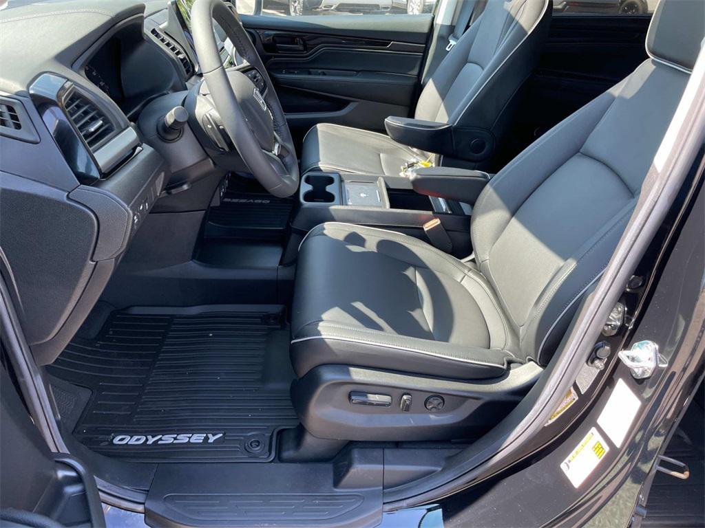 new 2025 Honda Odyssey car, priced at $47,610