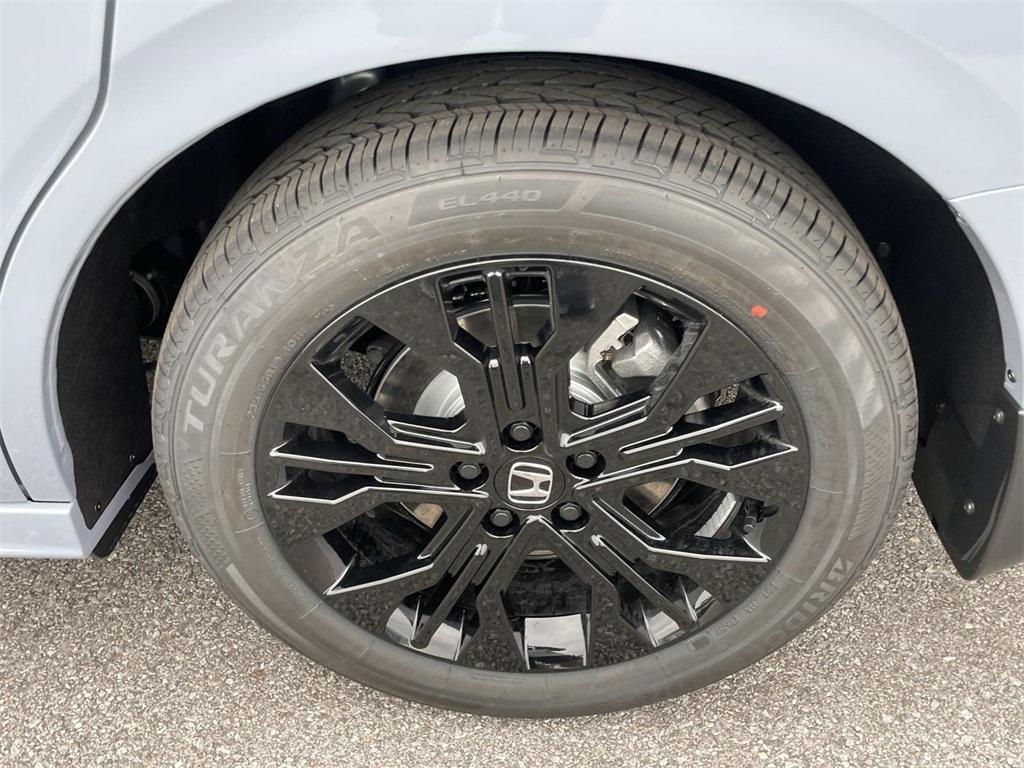 new 2026 Honda Odyssey car, priced at $45,095