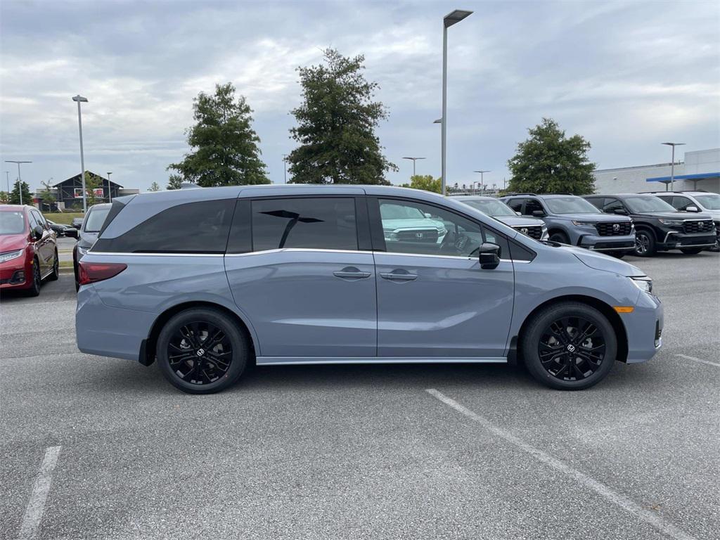 new 2026 Honda Odyssey car, priced at $45,095