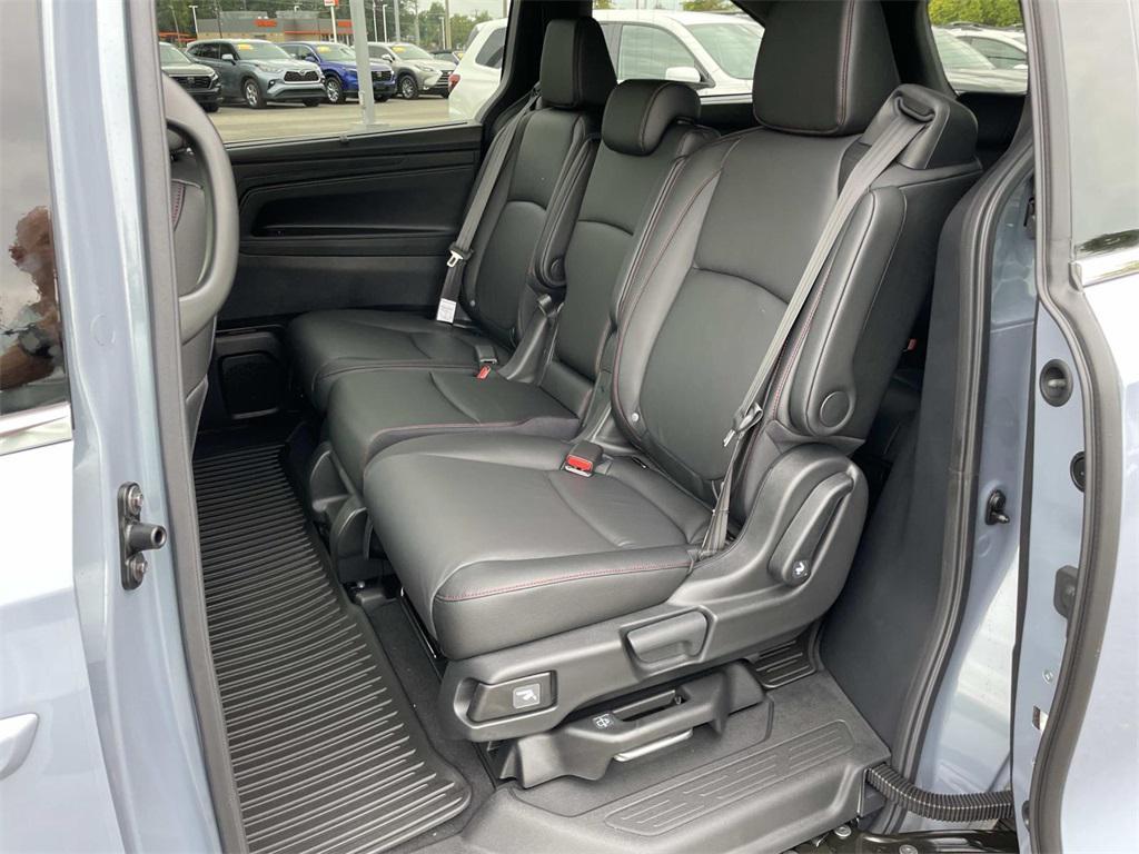 new 2026 Honda Odyssey car, priced at $45,095