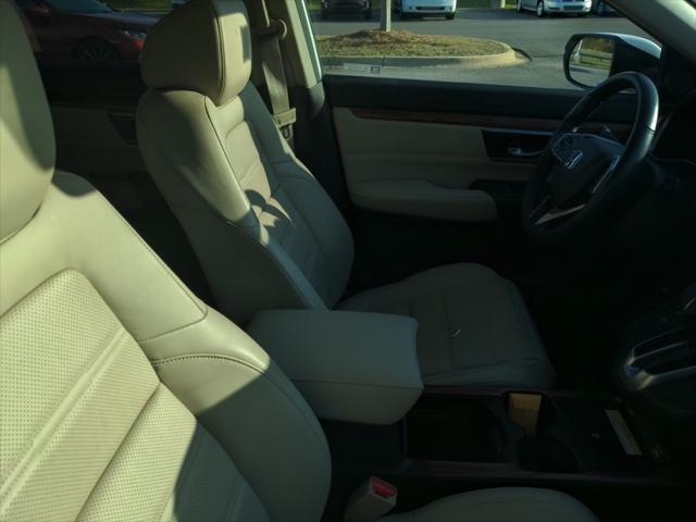 used 2022 Honda CR-V car, priced at $32,000