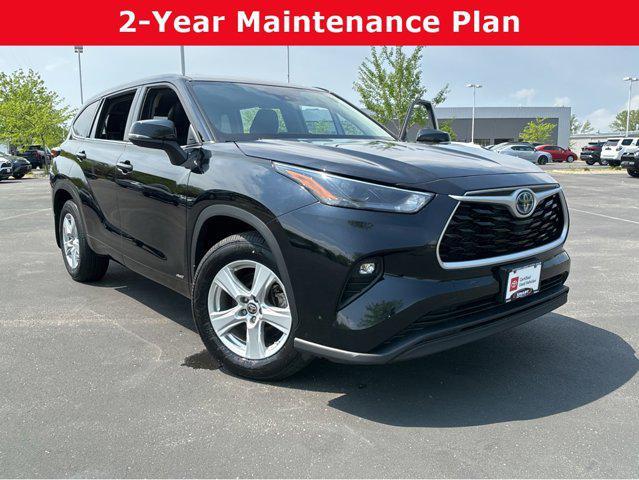 used 2022 Toyota Highlander Hybrid car, priced at $30,498