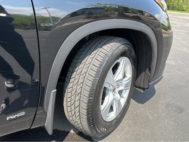 used 2022 Toyota Highlander Hybrid car, priced at $30,498