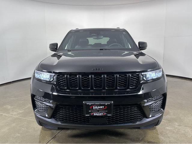 used 2024 Jeep Grand Cherokee car, priced at $39,000