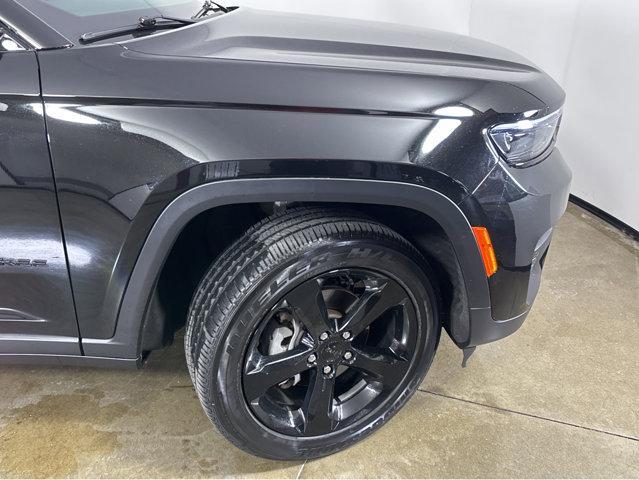 used 2024 Jeep Grand Cherokee car, priced at $39,000