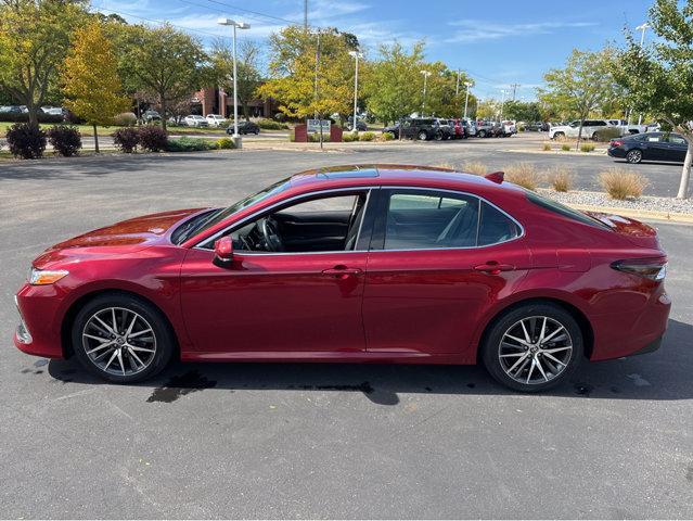 used 2022 Toyota Camry Hybrid car, priced at $27,997