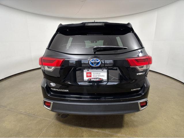 used 2019 Toyota Highlander Hybrid car, priced at $28,984