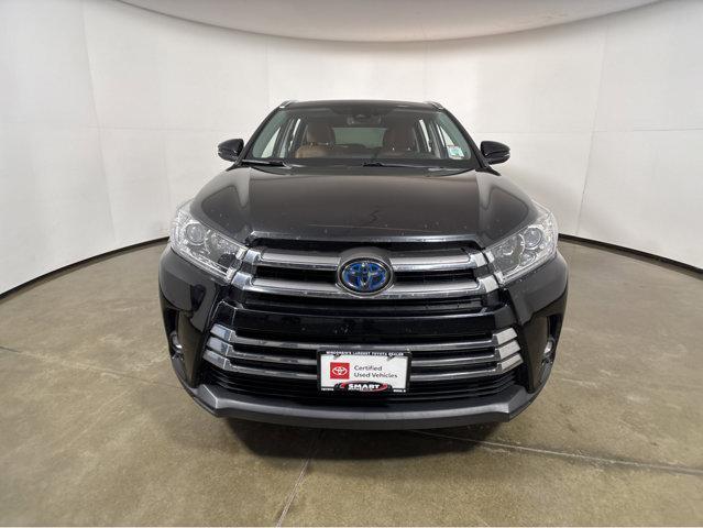 used 2019 Toyota Highlander Hybrid car, priced at $28,984