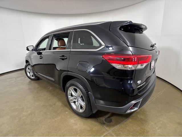 used 2019 Toyota Highlander Hybrid car, priced at $28,984