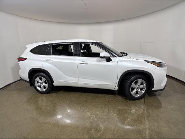 used 2022 Toyota Highlander car, priced at $32,979