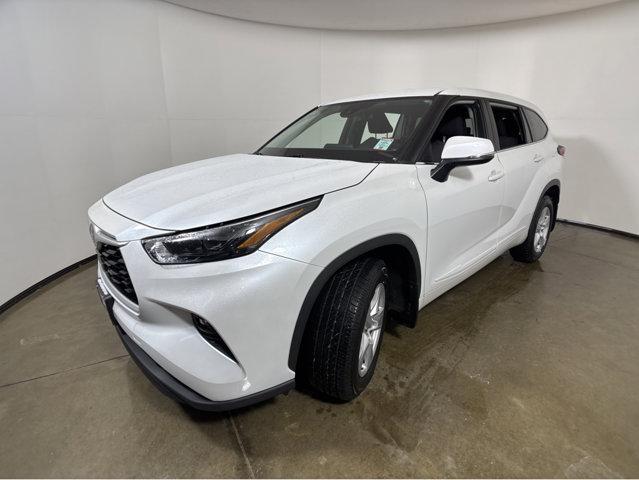 used 2022 Toyota Highlander car, priced at $32,979