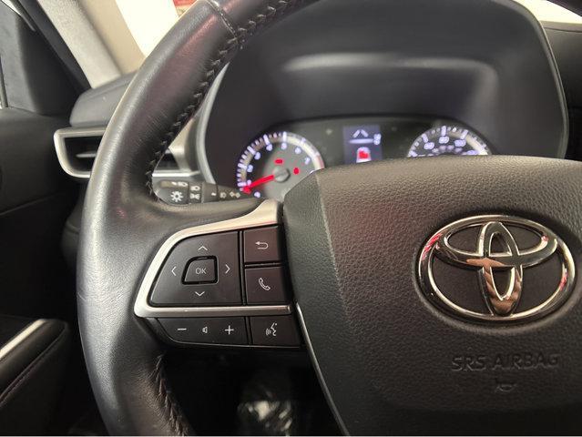 used 2022 Toyota Highlander car, priced at $32,979