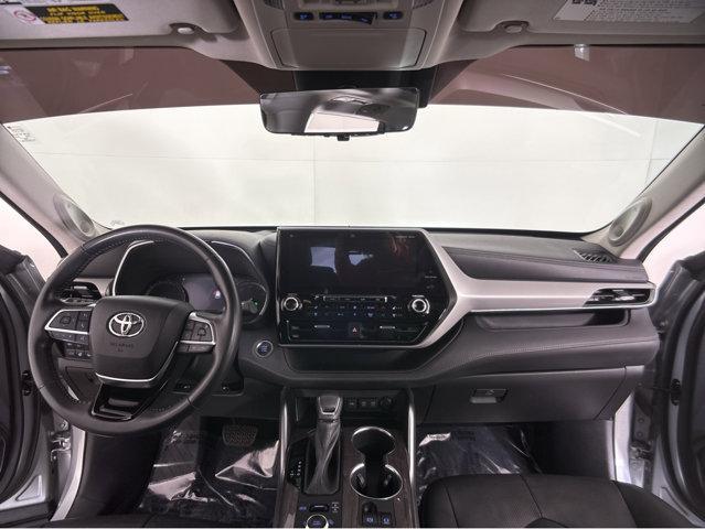 used 2021 Toyota Highlander car, priced at $43,979