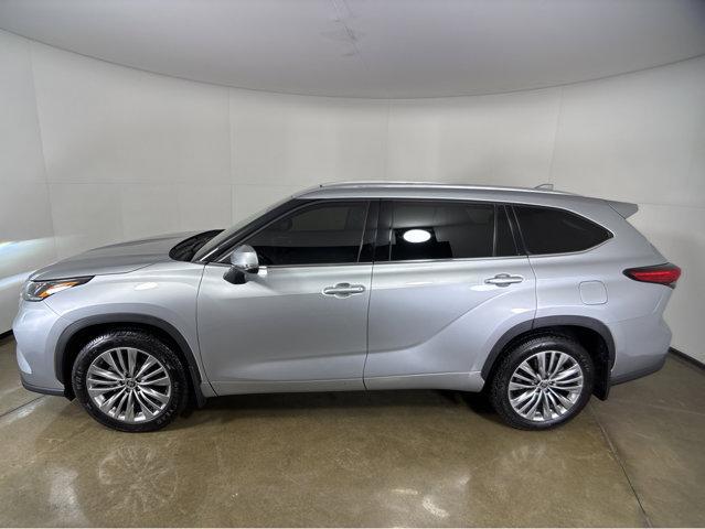 used 2021 Toyota Highlander car, priced at $43,979