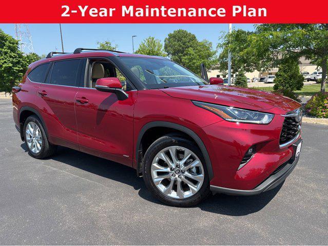 used 2022 Toyota Highlander Hybrid car, priced at $46,992