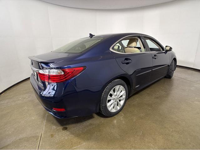 used 2014 Lexus ES 300h car, priced at $16,341