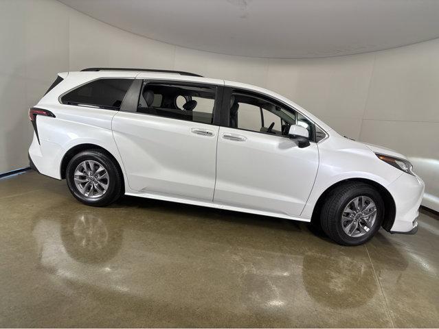 used 2023 Toyota Sienna car, priced at $41,598