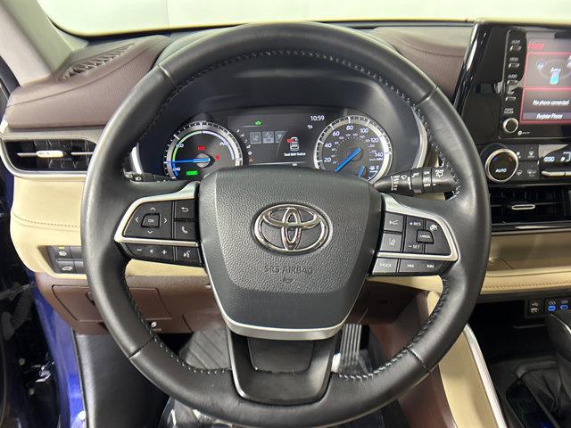 used 2022 Toyota Highlander Hybrid car, priced at $36,990