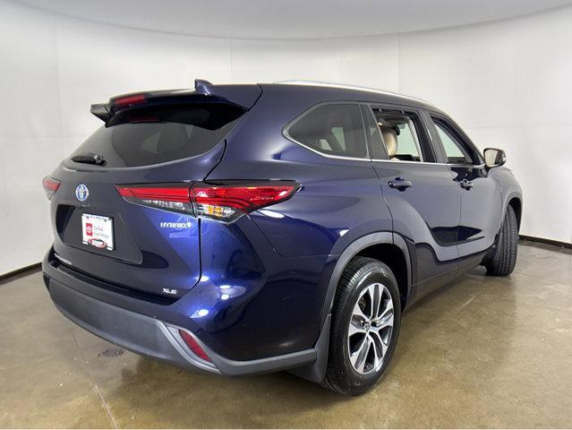 used 2022 Toyota Highlander Hybrid car, priced at $36,990