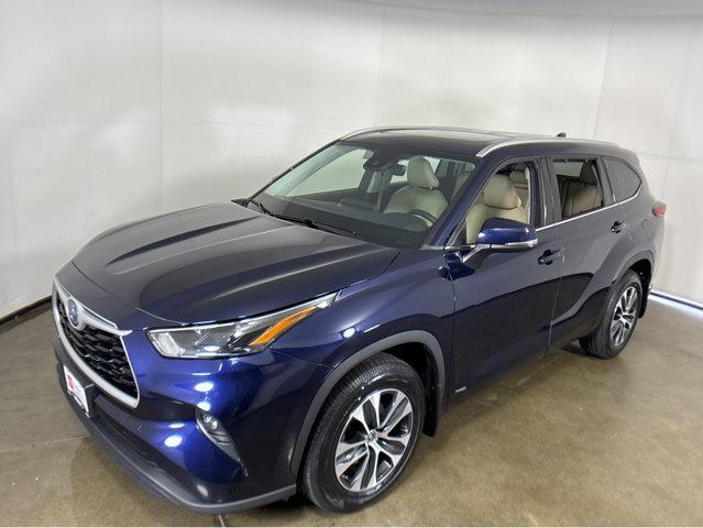 used 2022 Toyota Highlander Hybrid car, priced at $36,990